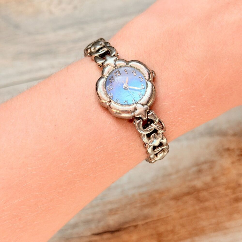 Y2K Blue Flower Women’s Watch Silver Tone Bracelet Dainty Quartz Cocktail Watch